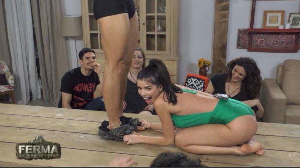 Ioana Filimon In Sanii Goi La Ferma S A Văzut Tot Viva Ro