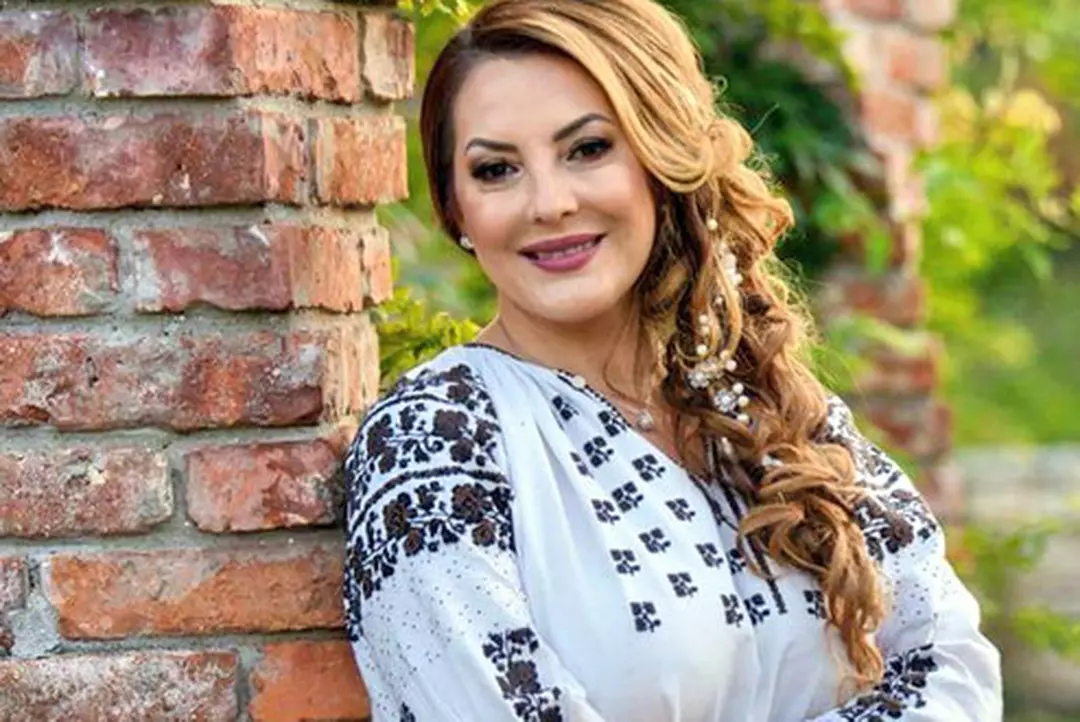 La 46 De Ani Angela Rusu Va NaÈ™te In AceeaÈ™i PerioadÄƒ Cu Fiica Ei TrÄƒim Bucuria La Dublu Vedete Si Evenimente Viva Ro