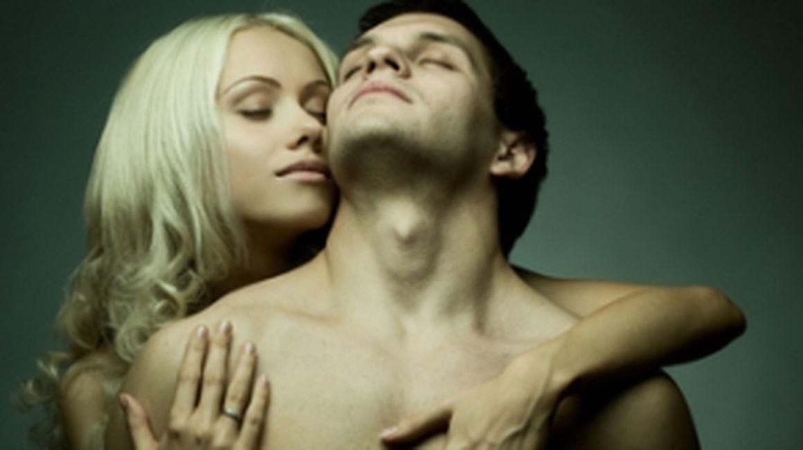 6 Tipuri De Imbrăţisări Erotice Pentru Preludiu Relaţii Unica Ro