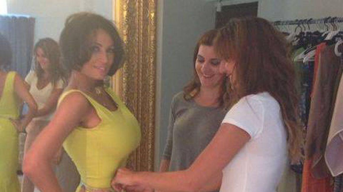 Uite Ce Rochie Va Purta Nicoleta Luciu La Nunta Biancăi Drăgusanu Romanesti Vedete Unica Ro