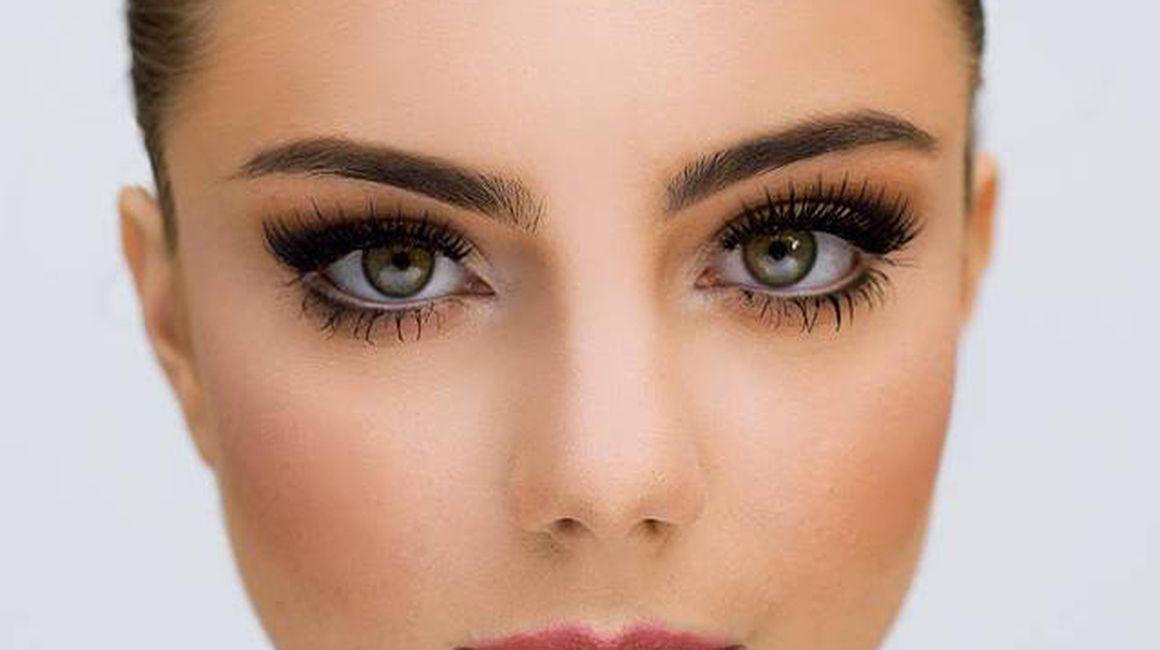 Machiaj De Seară Cu Gene Seducătoare în Patru Paşi Simpli Tutorial