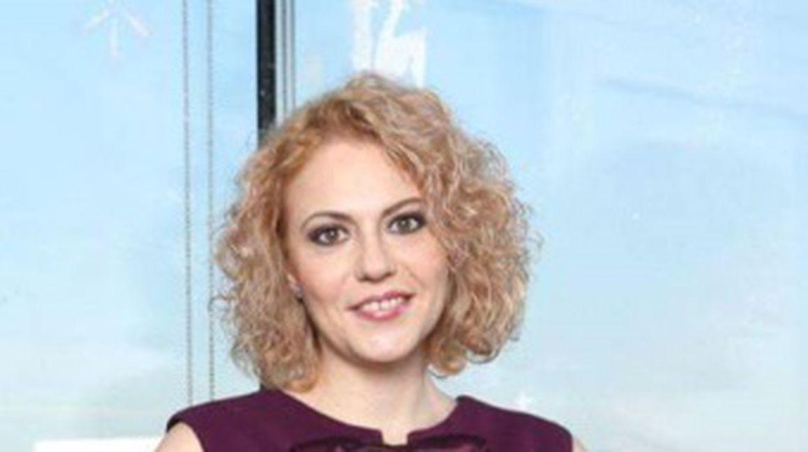 Cum Arată și Cu Ce Se Ocupă In Prezent Raluca Moianu Fosta Prezentatoare A Emisiunii Iartă Mă Foto Unica Ro