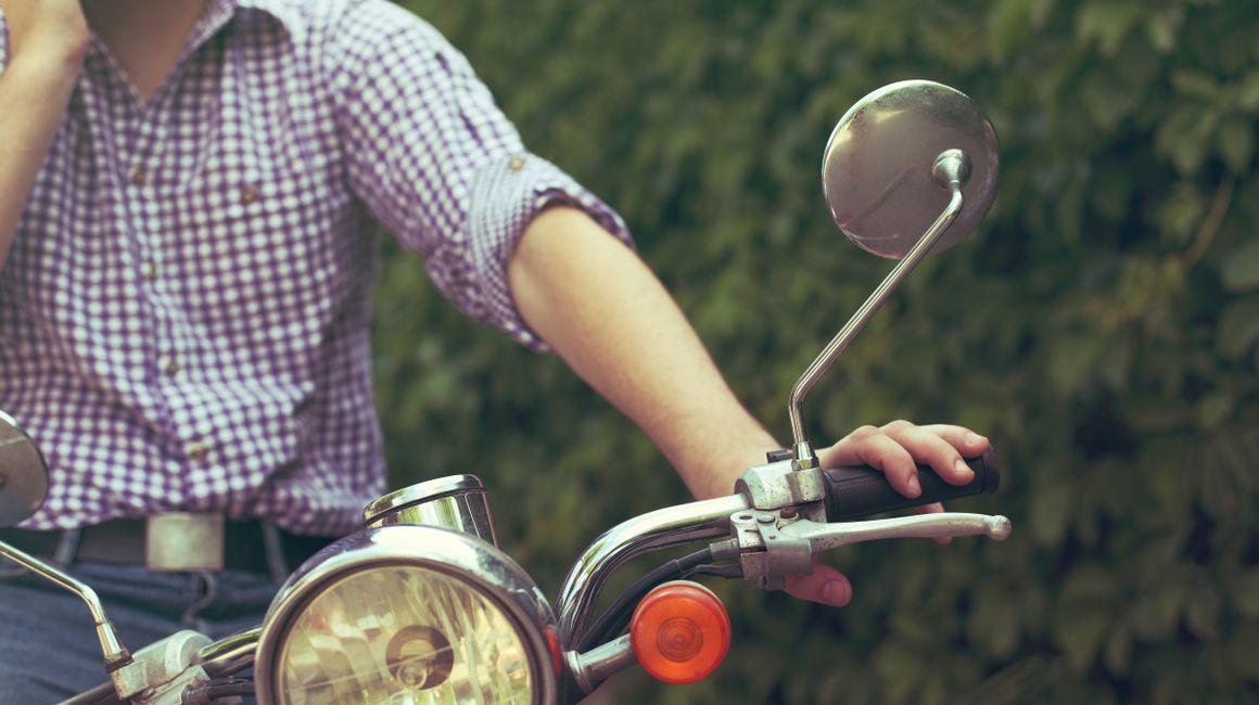 Cine Este Romanul Care A Inventat Bicicleta Electrică