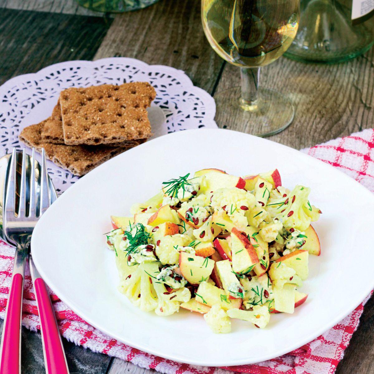 Salata De Conopida Cu Mere Retete Culinare Romanesti Si Din