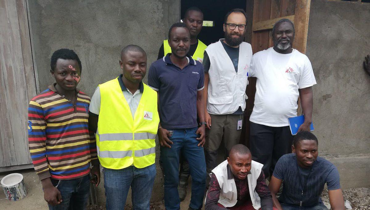 Povestea incredibilă a lui Răzvan Popa, românul care a lăsat viața pe care o știa în urmă pentru a se alătura Medici fără Frontiere