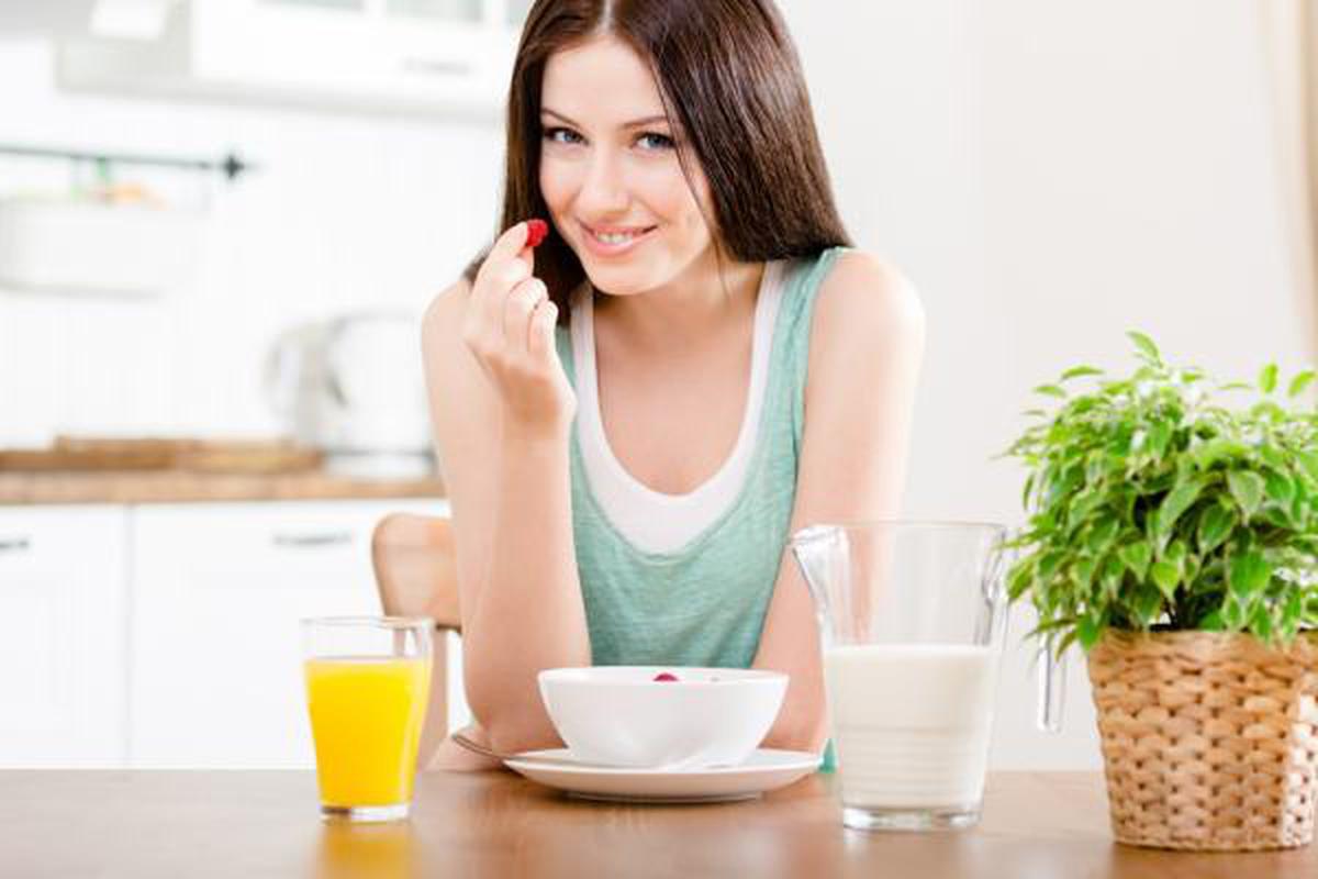 Ce să mănânci dimineaţa ca să scapi de burtă | Dietă şi slăbire, Sănătate | olimpictriumf.ro