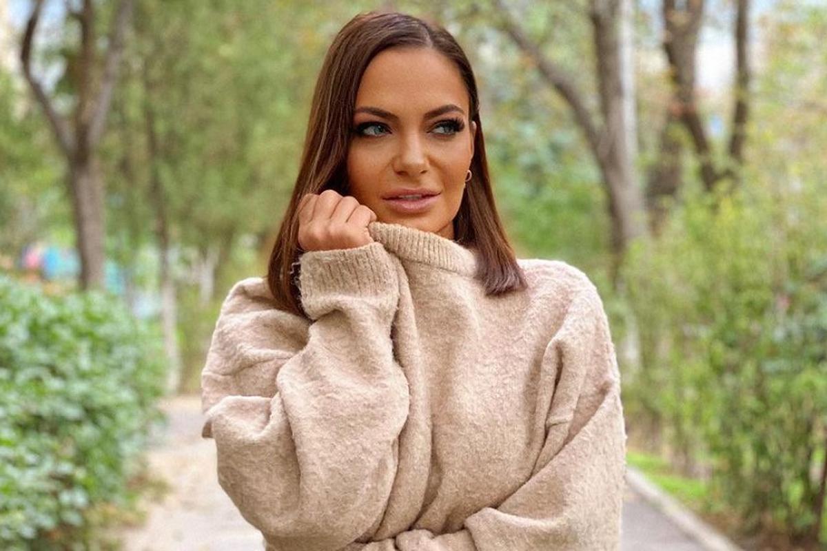 Andreea Antonescu Vrea SÄƒ È™i RefacÄƒ ViaÈ›a Atat Timp Cat