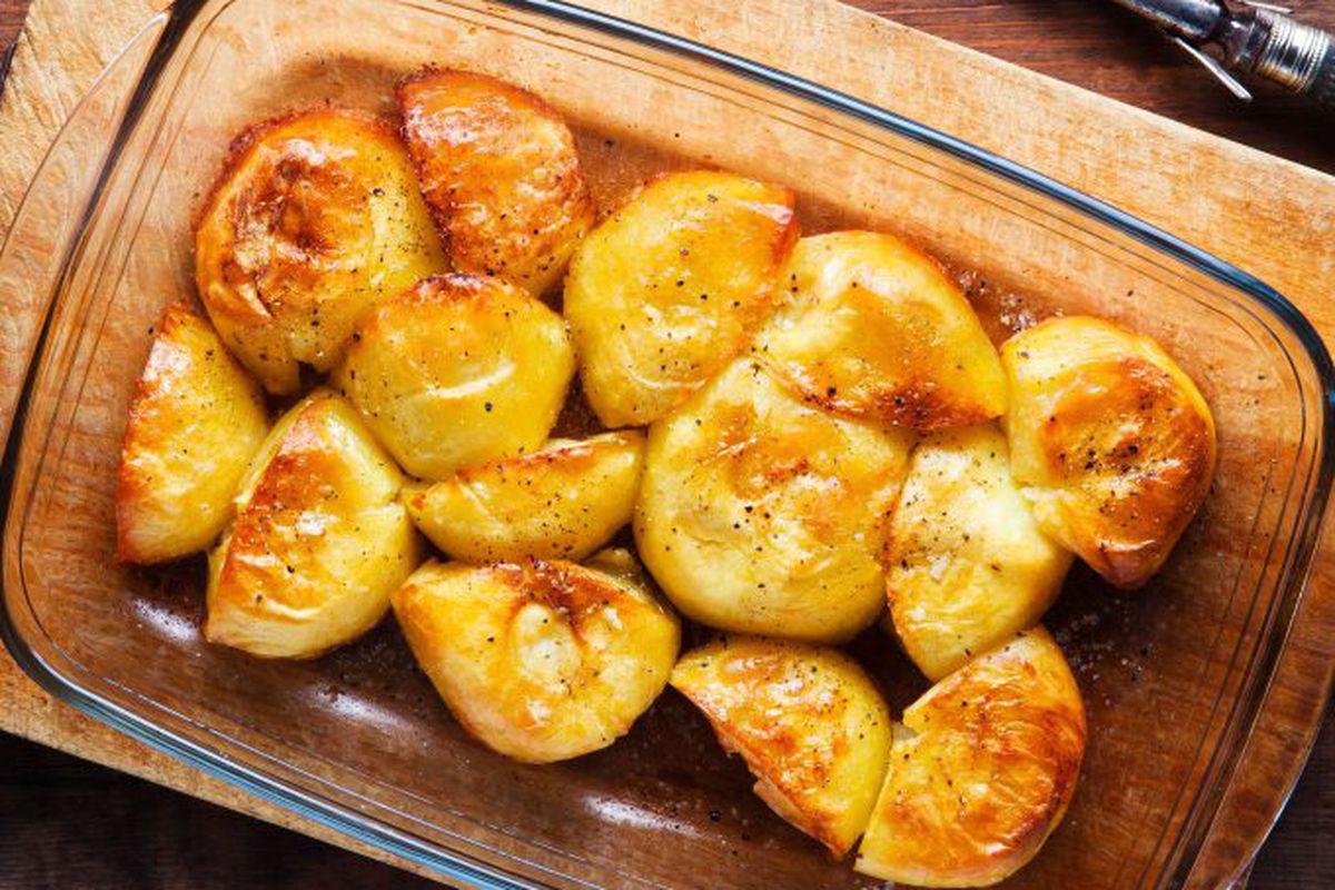Cartofi Noi Copți Cu Unt Retete Culinare Romanesti Si Din Bucataria Internationala