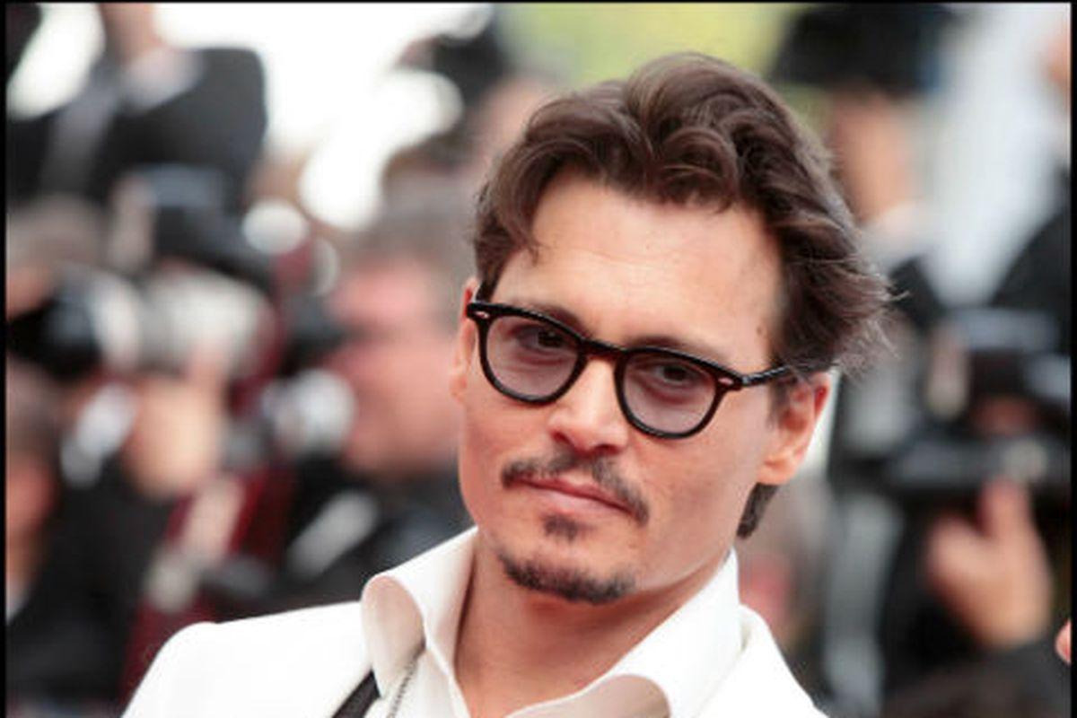 Cat Caștigă Johnny Depp Pentru Noul Film Piratii Din Caraibe 5 Străine Vedete Unica Ro