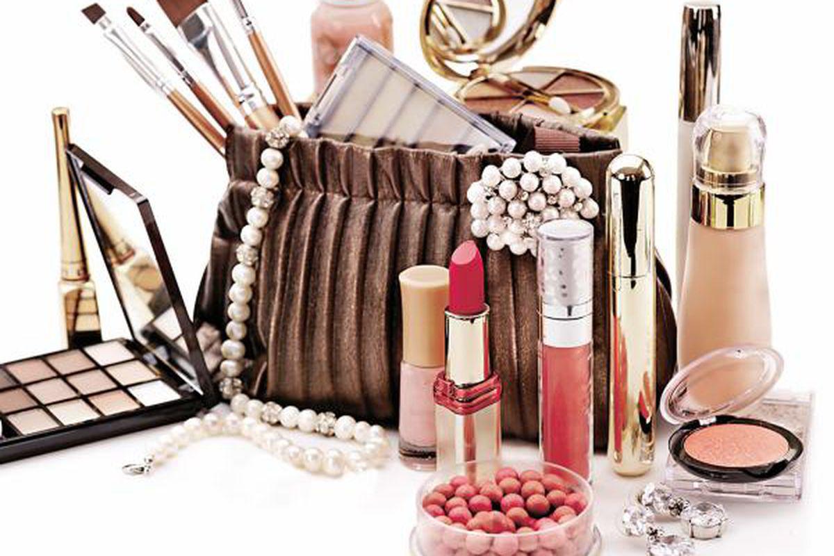 Cat Timp Păstrăm Produsele Cosmetice Cosmetică Frumuseţe Unica Ro