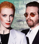Trupa Eurythmics se reuneşte pentru un tribut adus trupei Beatles