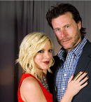 Tori Spelling este deprimată