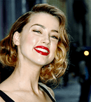 Amber Heard se întoarce în tribunale