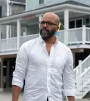 CRONICĂ - „Ficțiunea americană”, o surpriză binevenită. Este nominalizat la cinci premii Oscar