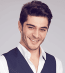 Burak Deniz, Mert din serialul turcesc „Regina nopţii”, e dorit la Bollywood