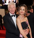 Imagini de colecție cu familia lui Richard Gere. Soția actorului a făcut publice fotografii în care apar cei trei copii: „Cel mai minunat tată”