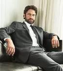 Cine este noua iubită a lui Gerard Butler. Actorul, cucerit de o femeie cu 27 de ani mai tânără