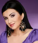Adriana Bahmuţeanu: „Dacă nu plecam de acasă, nu reveneam pe tv”