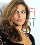 Eva Mendes fuge de Ryan Gosling în braţele fostului iubit
