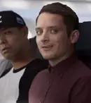 Elijah Wood și Peter Jackson, într-o reclamă la Air New Zealand