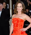 Emilia Clarke e „cea mai sexy femeie în viaţă”, conform „Esquire”