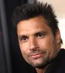 Manu Bennett („Spartacus”, „Arcaşul”) a fost arestat pentru atac