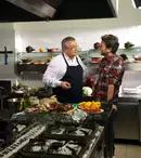 Andi Moisescu, o „tânără speranţă” în bucătăria lui Mircea Dinescu