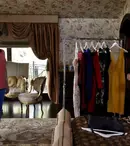 Evrim Alasya (“Güneş”) este o actriță atentă la fiecare detaliu