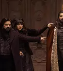 Din 2 aprilie, HBO 3 difuzează primul sezon al serialului „Ce facem în umbră”. Despre ce e vorba