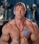 Ryan Reynolds, plin de mușchi în cel mai recent film. Când e programată premiera