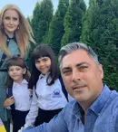 Alexandru Ciucu și-a luat fiicele de la Alina Sorescu. Micuțele nu voiau să se dezlipească de la pieptul mamei lor. Imaginile sunt sfâșietoare