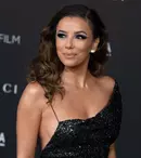 Eva Longoria, apariție fabuloasă la nunta lui Brooklyn Beckham. Actrița a purtat o rochie semnată Victoria Beckham