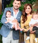 După logodnă, botezul! Albertina Ionescu și iubitul ei au nășit o pereche de gemeni