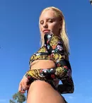 Alexandra Stan, apariție incendiară. Ce imagini de senzație a publicat de la mare