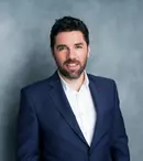 Alex Dima, despre viața de tătic și „România, te iubesc!”. „Timpul de acum aș vrea să stea pe loc pentru că tare-i fain”. EXCLUSIV