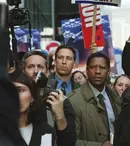 Filme la TV azi, 24 noiembrie: „Candidatul altora”, „Crăciun cu afine”, „Asediul”, „Furia titanilor”