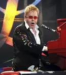 Elton John: Am crezut că lumea știa că sunt gay