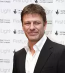 Sean Bean se căsătoreşte pentru a cincea oară