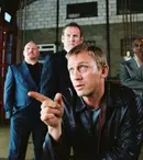 Prins la înghesuială