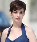 E însărcinată Anne Hathaway?