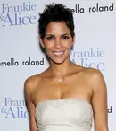 Halle Berry crede în existența extratereștrilor