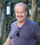 Kelsey Grammer şi-a dus fetiţa de trei luni la vila Playboy