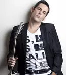 Ștefan Bănică a lansat clipul piesei “Ce e dragostea?”