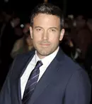 Ben Affleck se gândeşte să renunţe la „Batman vs. Superman”