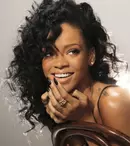 Rihanna a fost atacată în plină stradă la Londra