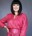 Neti Sandu își sărbătorește ziua de naștere. Cum a ajuns să citească în astre