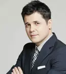 Cove s-a întors din vacanţă cu peste douăzeci de pachete cu baclava