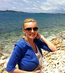 Oana Andoni s-a întors din prima vacanţă cu fiica ei