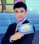 INTERVIUL ALTFEL. Alex Bogdan vrea să îşi cunoască viitoarea soţie la mare