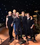 Holograf a scos clipul piesei "Roua dimineţii"